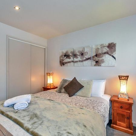 Snow Bound Apartment Динър Плейн Екстериор снимка